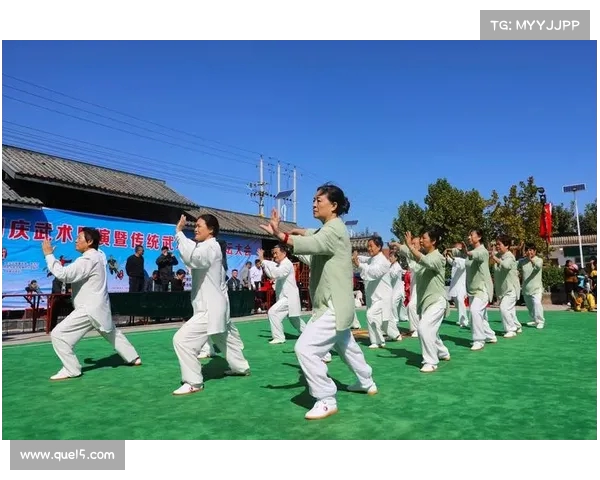 武术健身操:融合传统武术与现代健身,提升体能与气质的全新运动方式 武术健身操:融合传统武术与现代健身,提升体能与气质的全新运动方式
